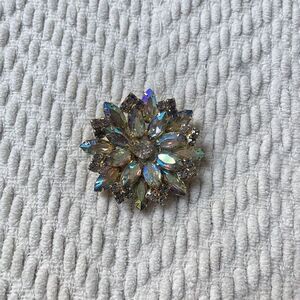 Vintage Shades of Blue Pink‎ Aurora Borelius Rhinestone Layered Large Brooch Pin